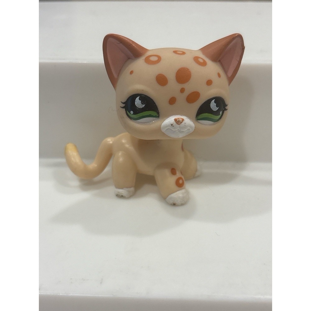 Littlest Pet Shop LPS Authentic Rare #852 Cream Leopard Shorthair Cat